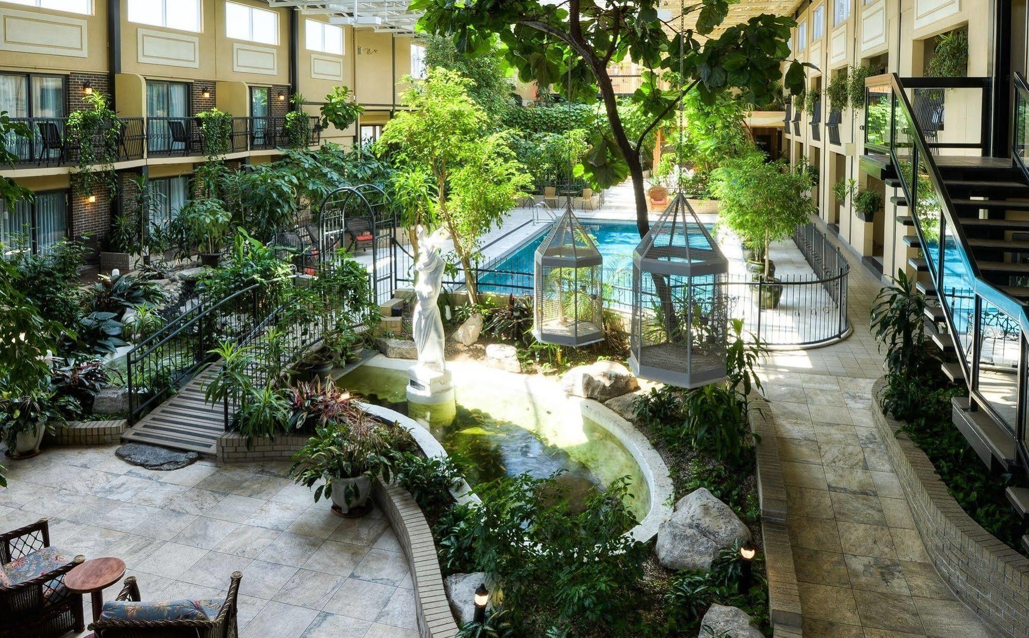 Hotel L'Oiseliere מונמאני מראה חיצוני תמונה